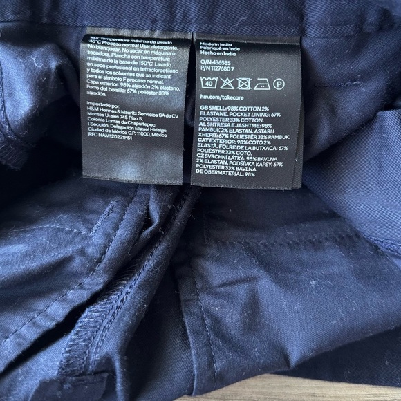 H&M Navy Regular Fit Cotton Coupe Standard Bermuda Shorts Size 33 - Picture 6 of 8